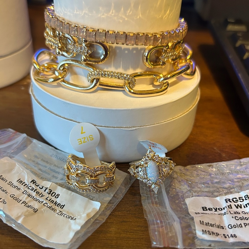 Bomb Party Stack & 2 rings (size 6&7)
